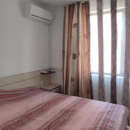 Appartement Dom-el Real In Raduga Complex *