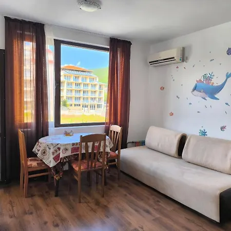 Appartement Dom-el Real In Raduga Complex