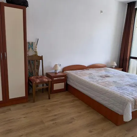 Appartement Dom-el Real In Raduga Complex