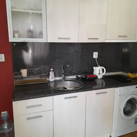 Apartment Dom-el Real In Raduga Complex *