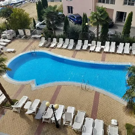 Dom-el Real In Raduga Complex