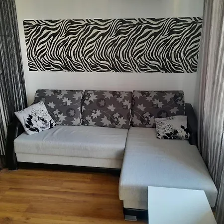 Apartment Dom-el Real In Raduga Complex